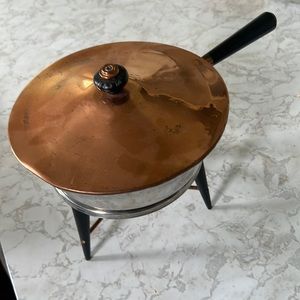 Vintage buffet serving warmer chafing, Copper lid & pan wood knob and handle